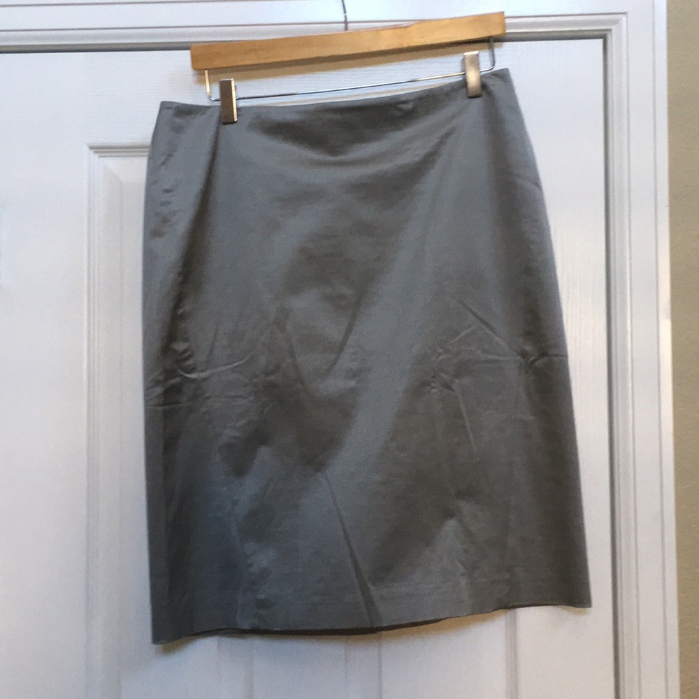 Ann Taylor Gray Pencil Skirt